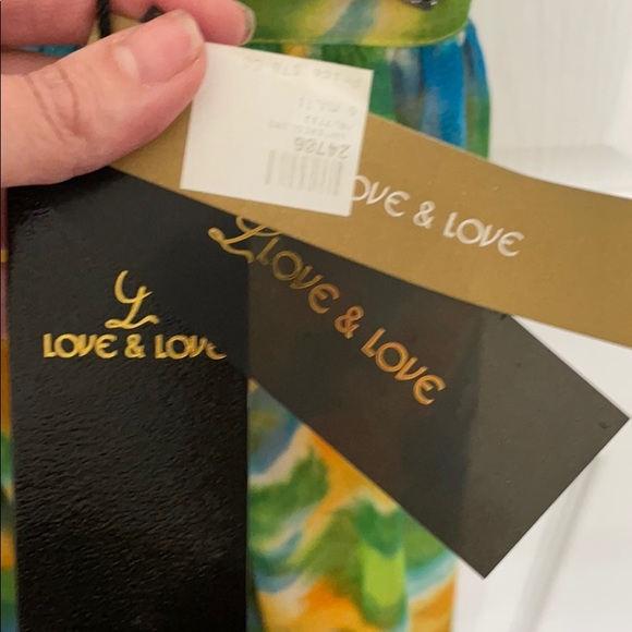 Boutique watercolor dress - Small - Picture 3 of 3